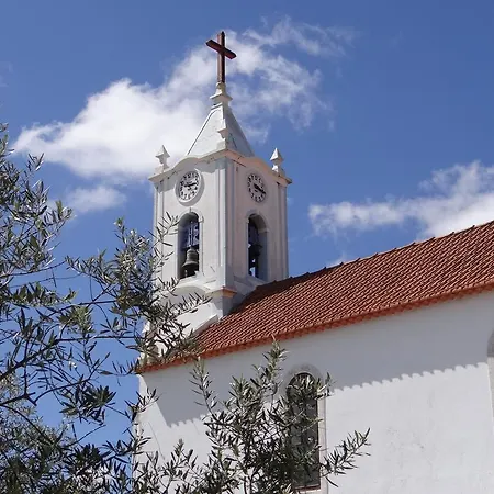 That Little Place In בטלייה