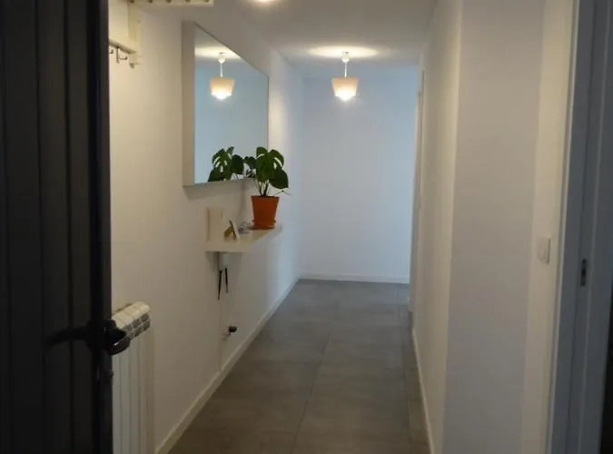 That Little Place In Апартаменты Баталья