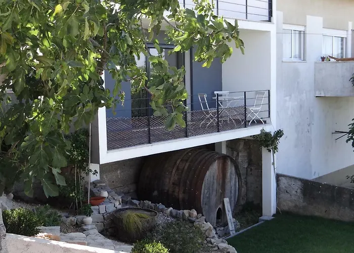 Апартаменты That Little Place In